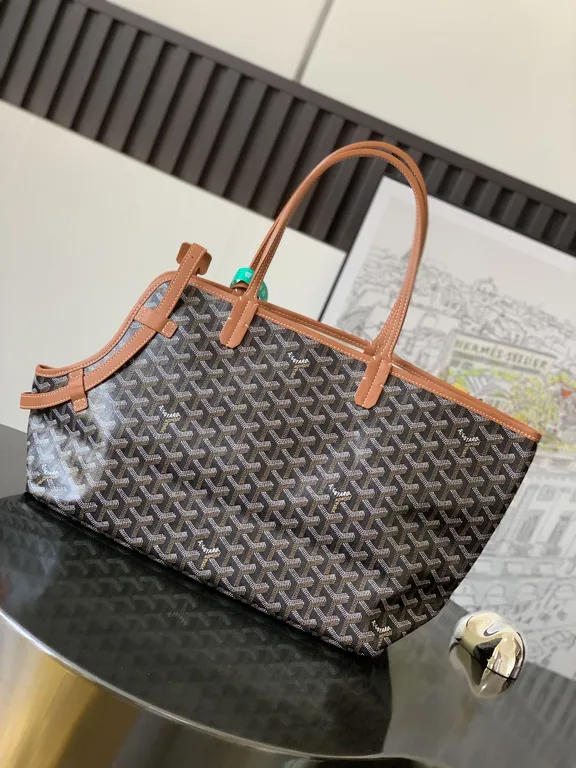 Goyard Bag 